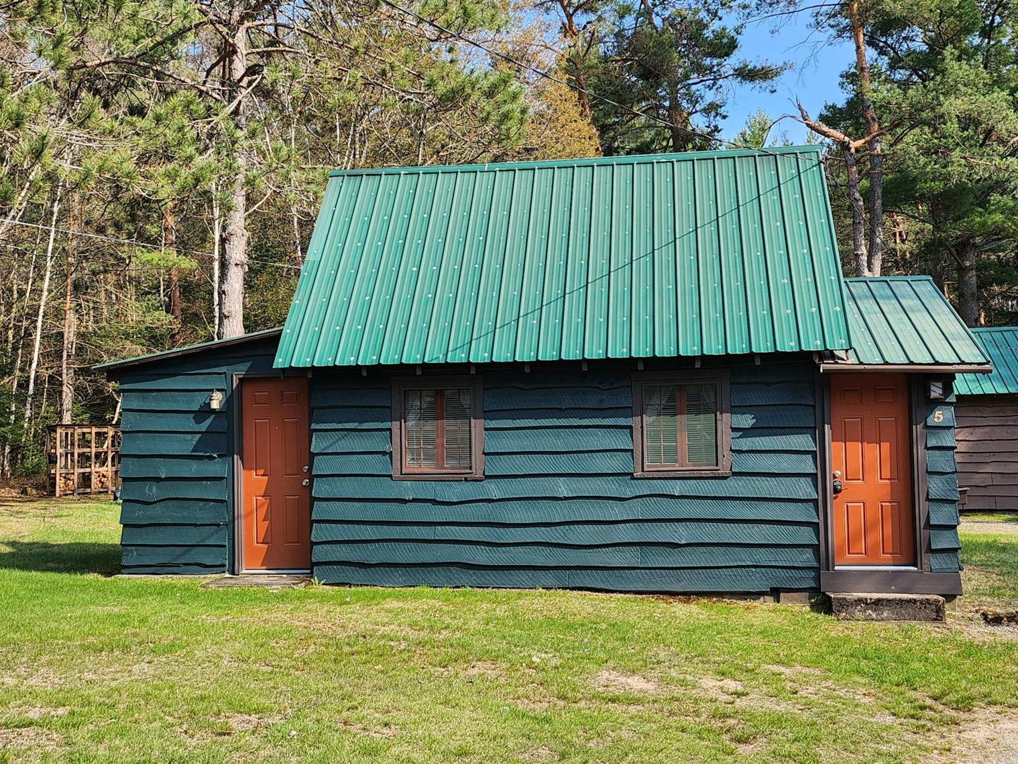 Moreno'S Adirondack Cabins Saranac Lake Exteriér fotografie