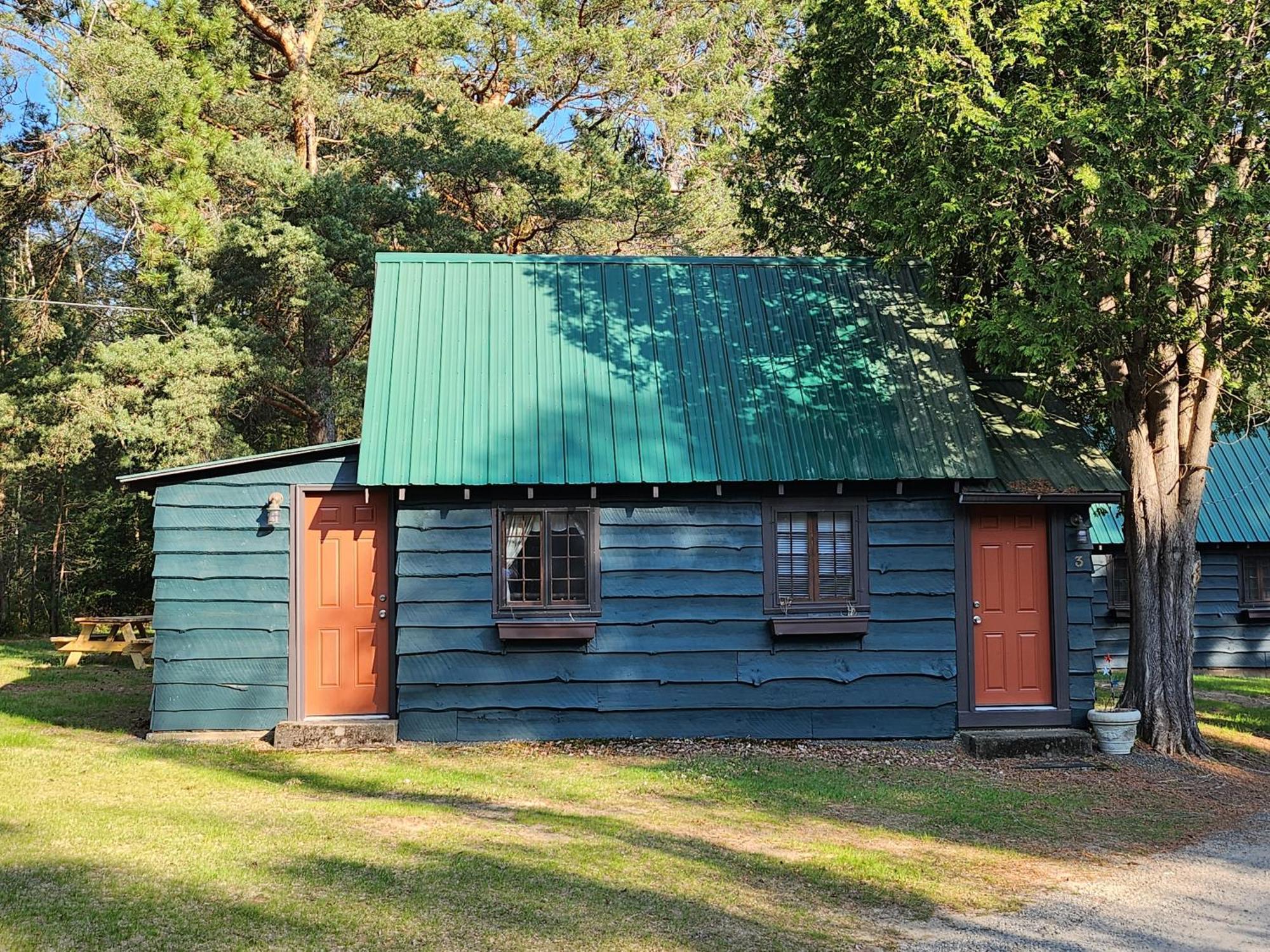 Moreno'S Adirondack Cabins Saranac Lake Exteriér fotografie